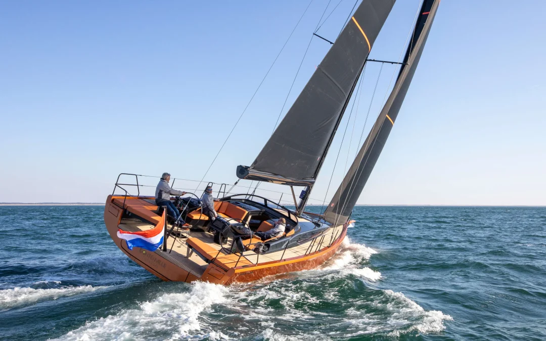 Saffier SL 46 MED candidata al premio European Yacht of the Year 2026